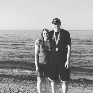 Meet your Posher, Abigail